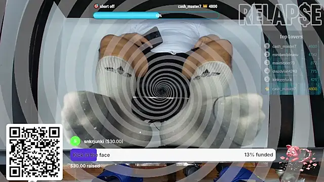 Snapshot of Alphacashmaster777 chatting on February 12, 6:52 am Alphacashmaster777 online show from February 12, 6:52 am