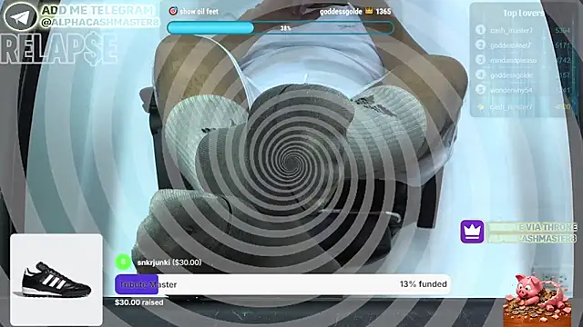 Snapshot of Alphacashmaster777 chatting on March 11, 9:54 pm Alphacashmaster777 online show from March 11, 9:54 pm