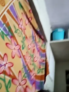 Snapshot of Riya_baby02 chatting on November 27, 1:29 am Riya baby02 online show from November 27, 1:29 am