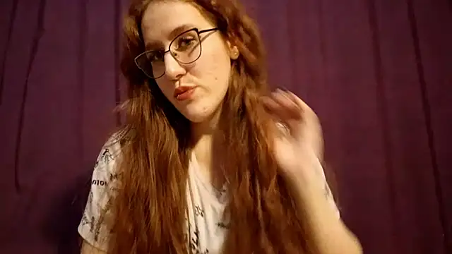 Snapshot of Kristake chatting on November 27, 8:16 am Kristake online show from November 27, 8:16 am