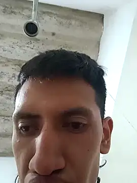 Snapshot of fantasia027 chatting on November 27, 12:24 am fantasia027 online show from November 27, 12:24 am