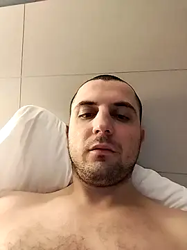 Snapshot of volkcris chatting on November 25, 11:10 am volkcris online show from November 25, 11:10 am