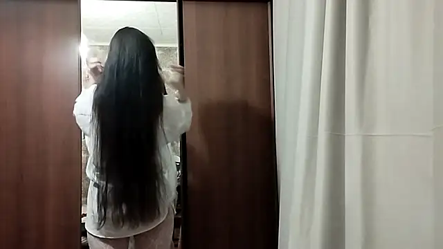 ArianeRandy online show from January 17, 3:17 pm