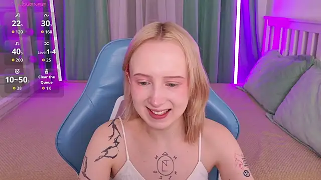 Snapshot of _Babyface_ chatting on February 26, 1:10 pm Babyface online show from February 26, 1:10 pm