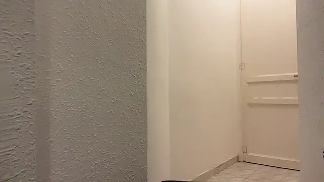 Snapshot of esleider12 chatting on December 22, 3:09 pm esleider12 online show from December 22, 3:09 pm