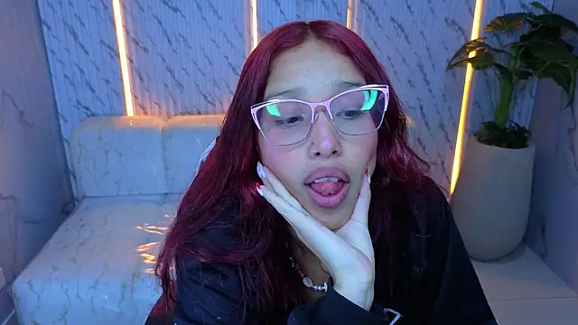 Saphire Tx online show from December 20, 1:07 pm