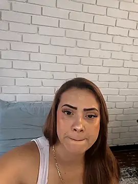 Snapshot of Karla_Ferrer_x chatting on March 1, 3:36 pm Karla Ferrer x online show from March 1, 3:36 pm