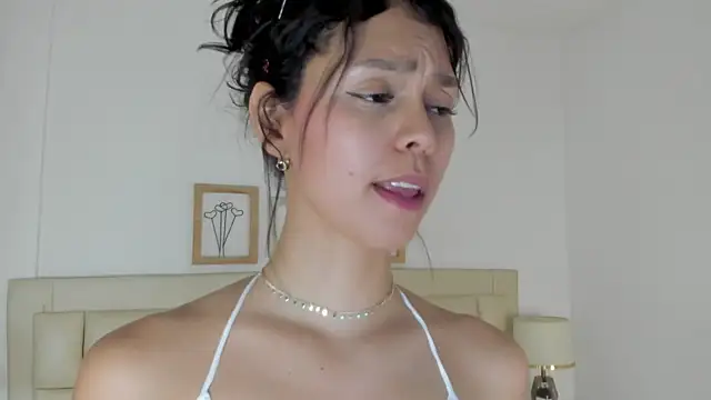 Snapshot of gaby_smit__ chatting on June 16, 11:51 pm gaby smit online show from June 16, 11:51 pm