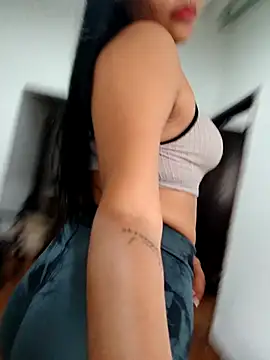 Snapshot of virgin_cunt chatting on November 25, 4:29 pm virgin cunt online show from November 25, 4:29 pm