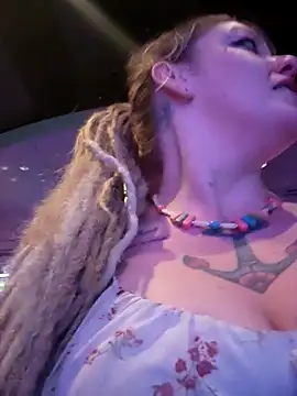 Horny hippie online show from November 20, 7:08 am