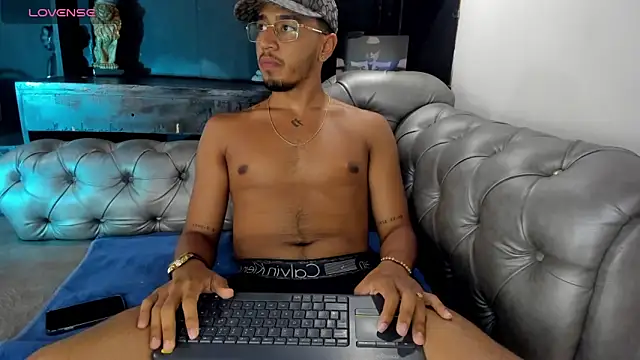 Brand Collins online show from December 18, 8:31 am