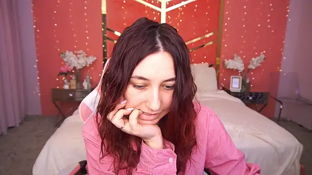 RoxieRay online show from February 22, 3:21 pm