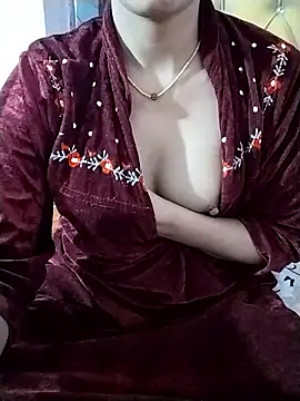 RASHMI SHARMA9 online show from January 8, 5:48 pm