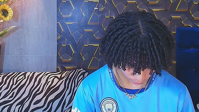 kim curlyy online show from June 17, 1:23 pm