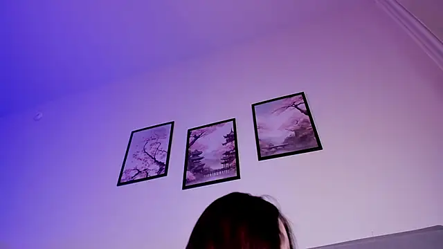 Snapshot of KessyLayssa chatting on February 7, 6:11 pm KessyLayssa online show from February 7, 6:11 pm