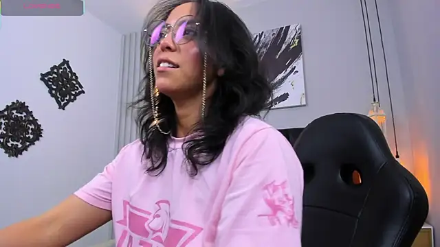 Scarlett musik online show from February 28, 5:08 am