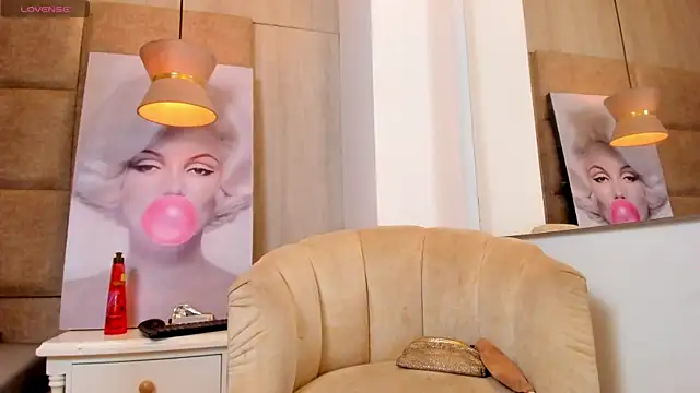 GenesisJordan online show from January 9, 8:54 pm