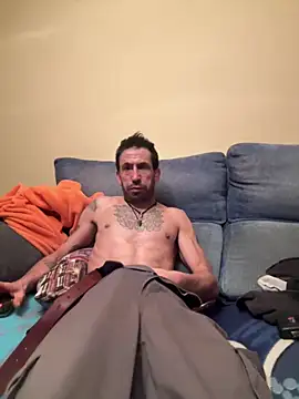 Snapshot of dura87 chatting on December 15, 5:12 am dura87 online show from December 15, 5:12 am