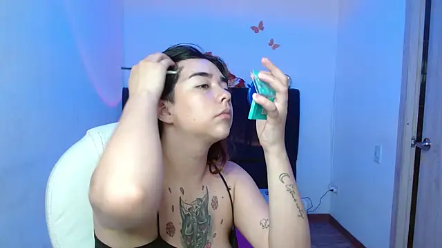 Snapshot of CherryBloom__ chatting on December 15, 3:49 pm CherryBloom online show from December 15, 3:49 pm