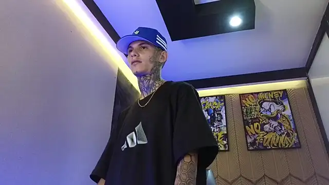 Paulo 527 online show from February 17, 8:59 pm