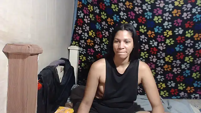 ELIZABET2- online show from April 10, 10:47 pm