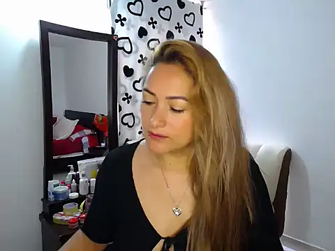 ximenaxcite19 online show from December 20, 1:40 pm