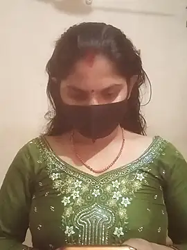 Pooja bhabhi00 online show from January 15, 5:45 am