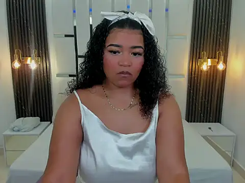  stormy kox online show from December 3, 3:25 am