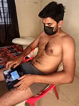Snapshot of Amit22122 chatting on June 18, 9:58 am Amit22122 online show from June 18, 9:58 am