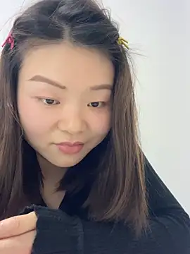 Snapshot of DMG-41 chatting on April 11, 7:45 am DMG-41 online show from April 11, 7:45 am