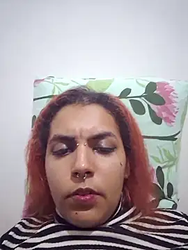 Todinhasua1 online show from November 26, 7:15 pm