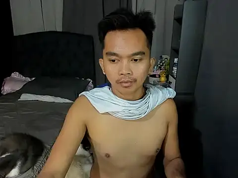 ur boy emmanuel online show from April 24, 5:15 pm