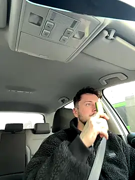 Snapshot of alexander_your_king chatting on December 4, 8:01 am alexander your king online show from December 4, 8:01 am