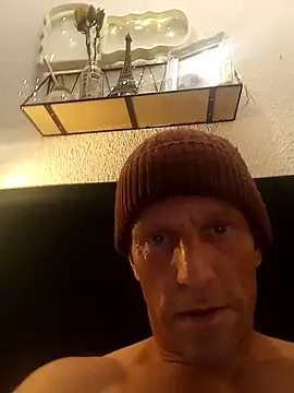 JisslDissl7981 online show from November 26, 4:41 pm