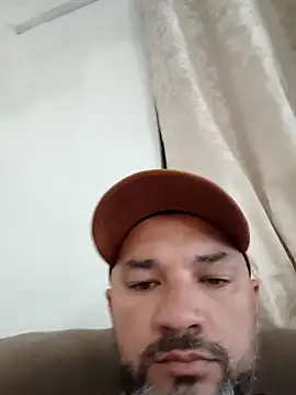 Snapshot of Paugostoso86 chatting on November 28, 9:23 am Paugostoso86 online show from November 28, 9:23 am