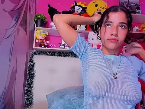 peachrouge online show from December 13, 10:04 pm