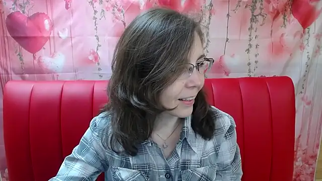 DaisyEdit online show from April 18, 5:11 am