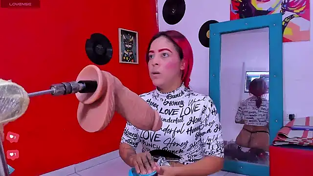 Melani  HoTT online show from July 22, 5:43 am