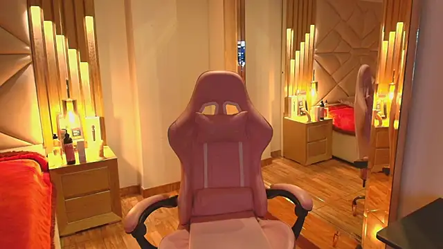 coraline vera online show from February 4, 3:23 am