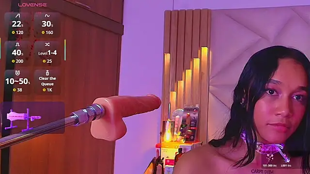 coraline vera online show from April 10, 7:29 pm