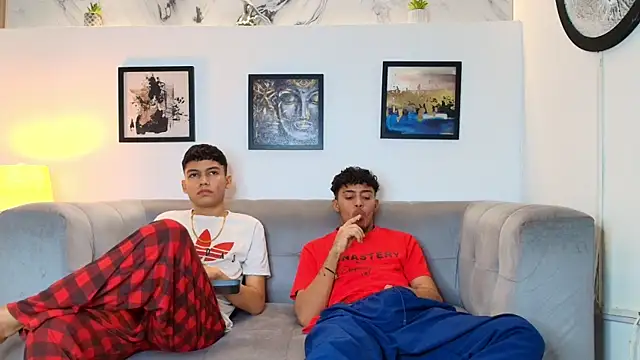 COUPLES BOYS online show from February 24, 1:36 am