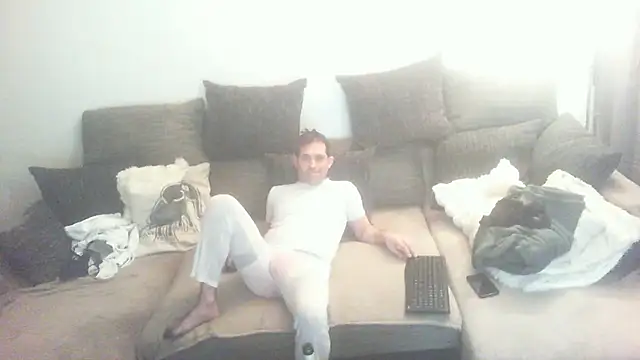 Denisxsxs online show from June 5, 9:09 pm