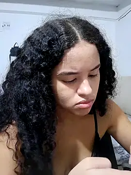 Shelsyhottt online show from December 2, 11:23 pm