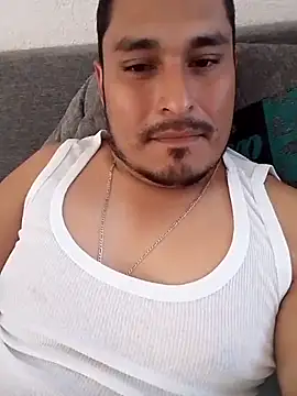 cristian112090 online show from January 16, 5:39 pm