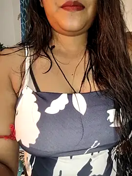 Snapshot of Muskan4156 chatting on May 23, 11:25 am Muskan4156 online show from May 23, 11:25 am