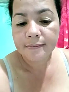 Hottie lauren05 online show from December 2, 7:47 am