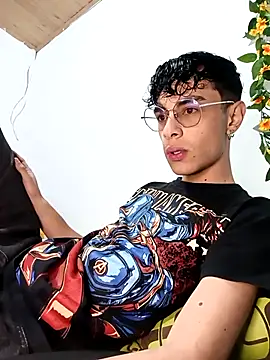 2 milo verus 4 online show from January 11, 9:31 pm