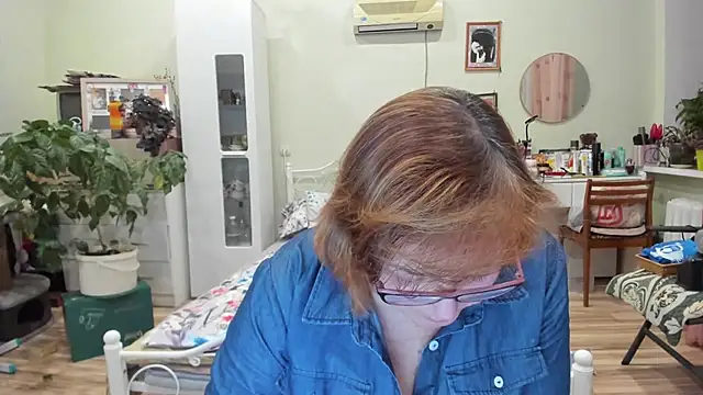 rekelme online show from December 3, 5:44 pm