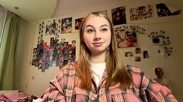 Snapshot of AmandaVyhnal chatting on December 3, 11:30 am AmandaVyhnal online show from December 3, 11:30 am