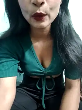 Zoyaa-Zubair online show from April 21, 7:28 pm